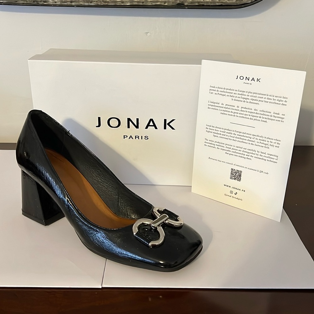 Jonak silver buckle pumps, black patent leather.